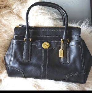 Vintage Classic Black Leather Coach shoulder bag